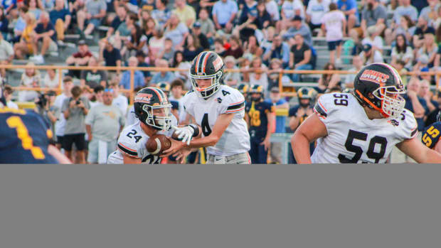 Bethel Park vs Mt. Lebanon football Brentaro Yamene 2